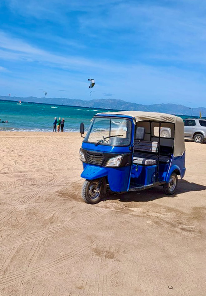 3 wheeled scooter rental on beach